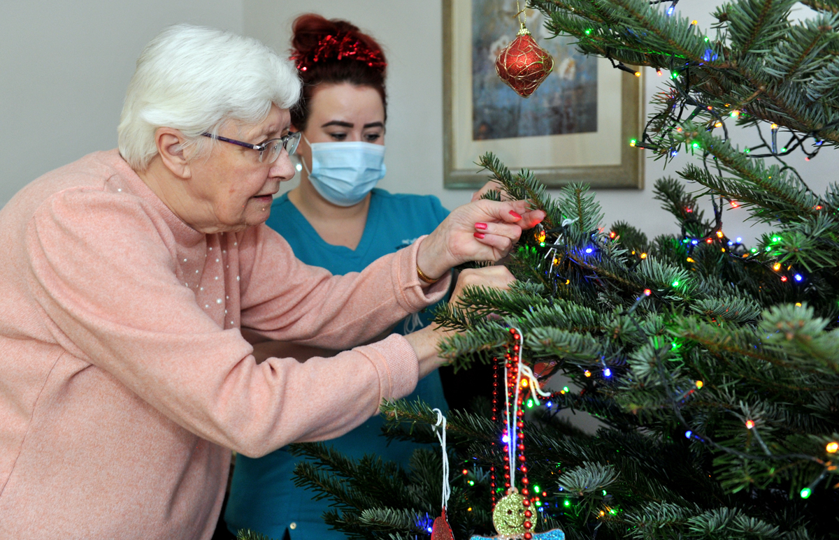 Christmas at a Cheltenham nursing home